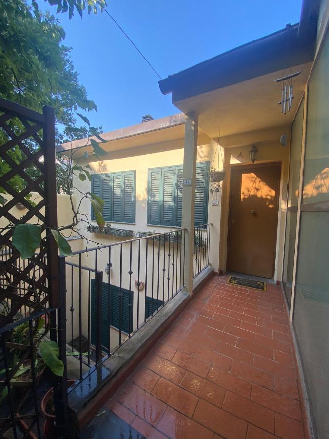 Appartamento Indipendente Con Giardino Fralu Florence Ngoại thất bức ảnh