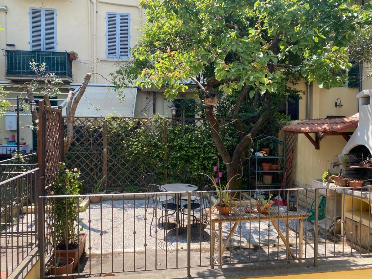 Appartamento Indipendente Con Giardino Fralu Florence Ngoại thất bức ảnh