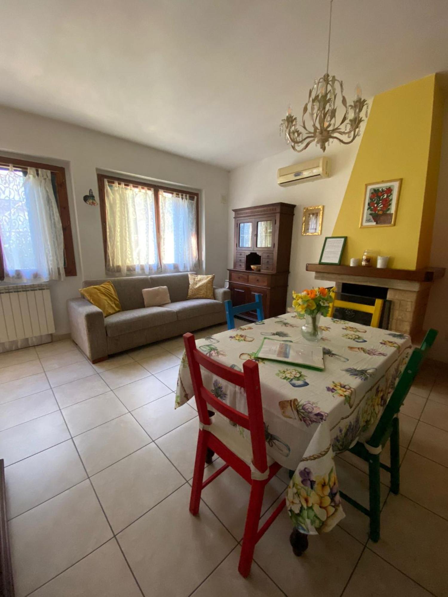 Appartamento Indipendente Con Giardino Fralu Florence Ngoại thất bức ảnh