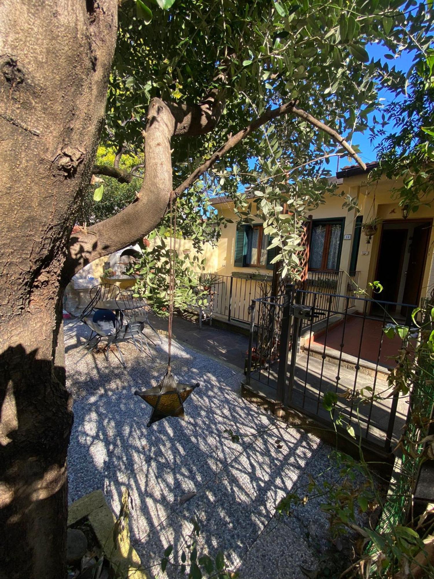 Appartamento Indipendente Con Giardino Fralu Florence Ngoại thất bức ảnh